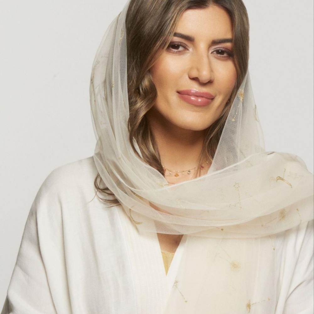 سارة الراشد مؤسِسة العلامة السعودية Asteri Beauty