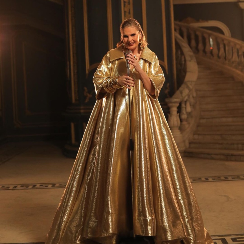 النجمة يسرا