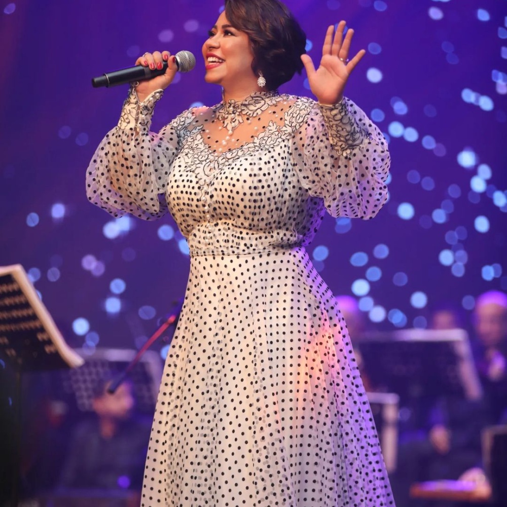 شيرين عبد الوهاب تتألق على المسرح