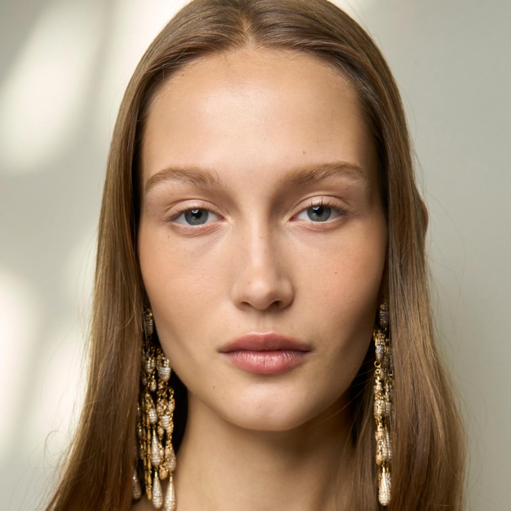 شعرك مصبوغ؟ اكتشفي أفضل النصائح للعناية به كرياضية