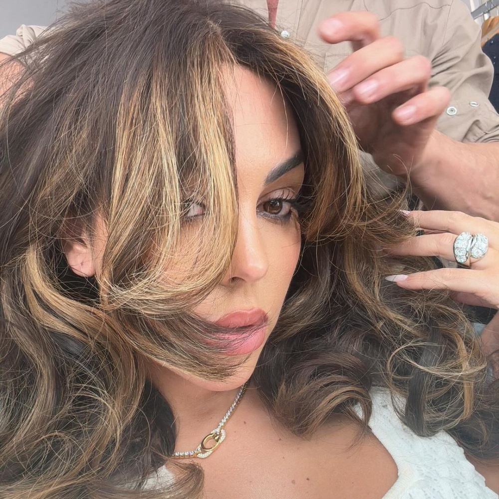 جورجينا رودريغز  بنيو لوك الشعر الهايلايت وقصة شعر جديدة.. شاهدي ما اعتمدته