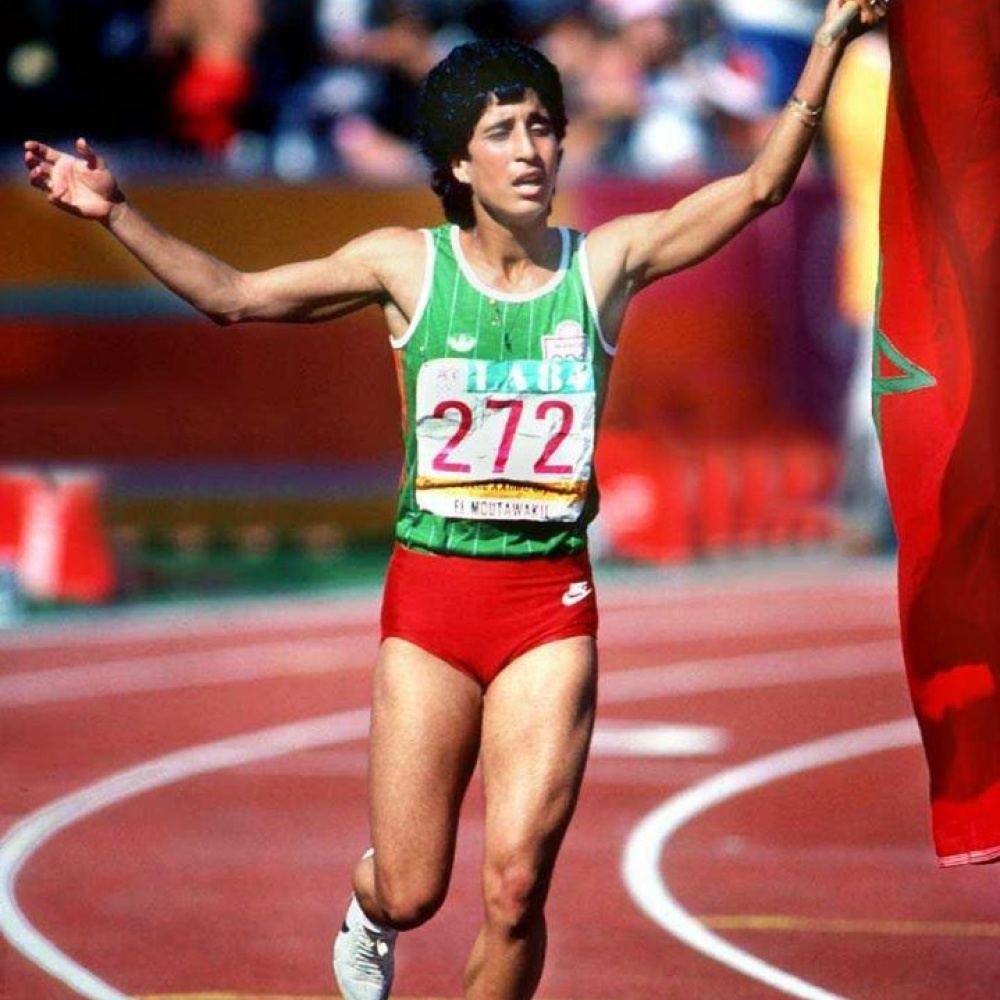 مسيرة ملهمة للبطلة المغربية نوال المتوكل.. أول امرأة عربية تتوج بالذهب في الألعاب الأولمبية