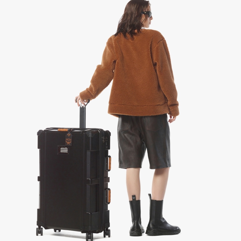  MCM تتعاون مع HARPER COLLECTIVE لإبداع تشكيلة من حقائب السفر الصديقة للبيئة