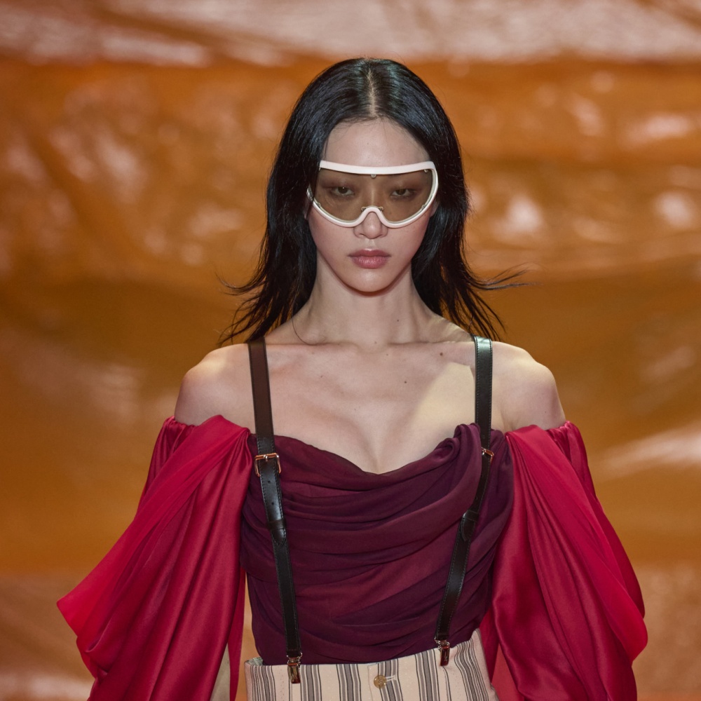 نظارات شمسية للبنات آر موضة من louis Vuitton 