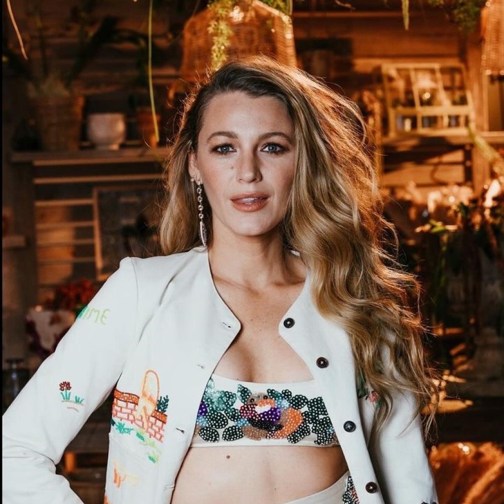 مجوهرات بليك ليفلي Blake Lively زادتها أناقة وجاذبية على مرّ السنوات