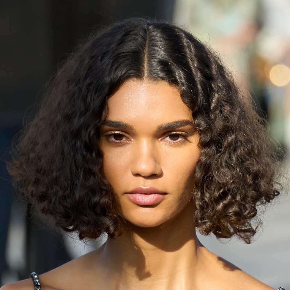 زيت التسمير الذاتي سيمنحكِ الجمال والجاذبية طوال العام بشكل صحي وطبيعي