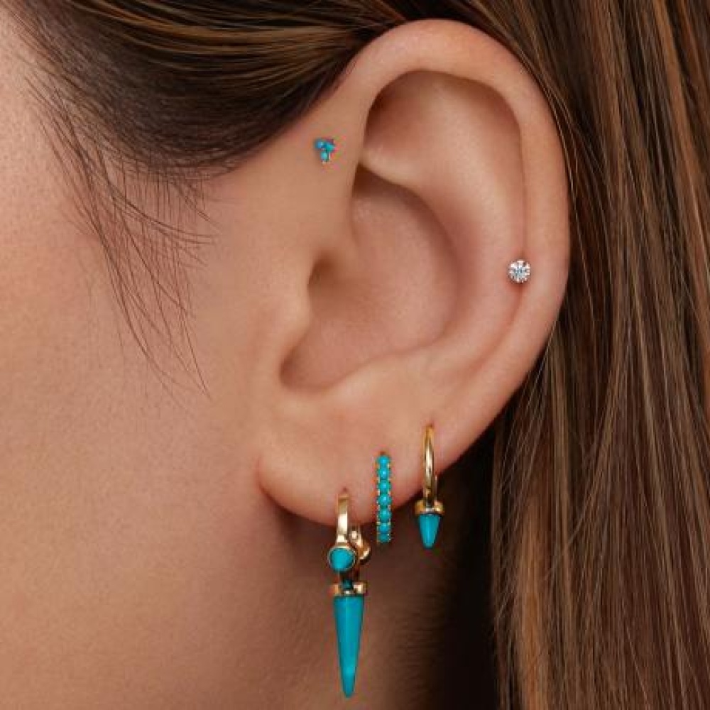 قرط من ماريا طاش  Maria Tash 