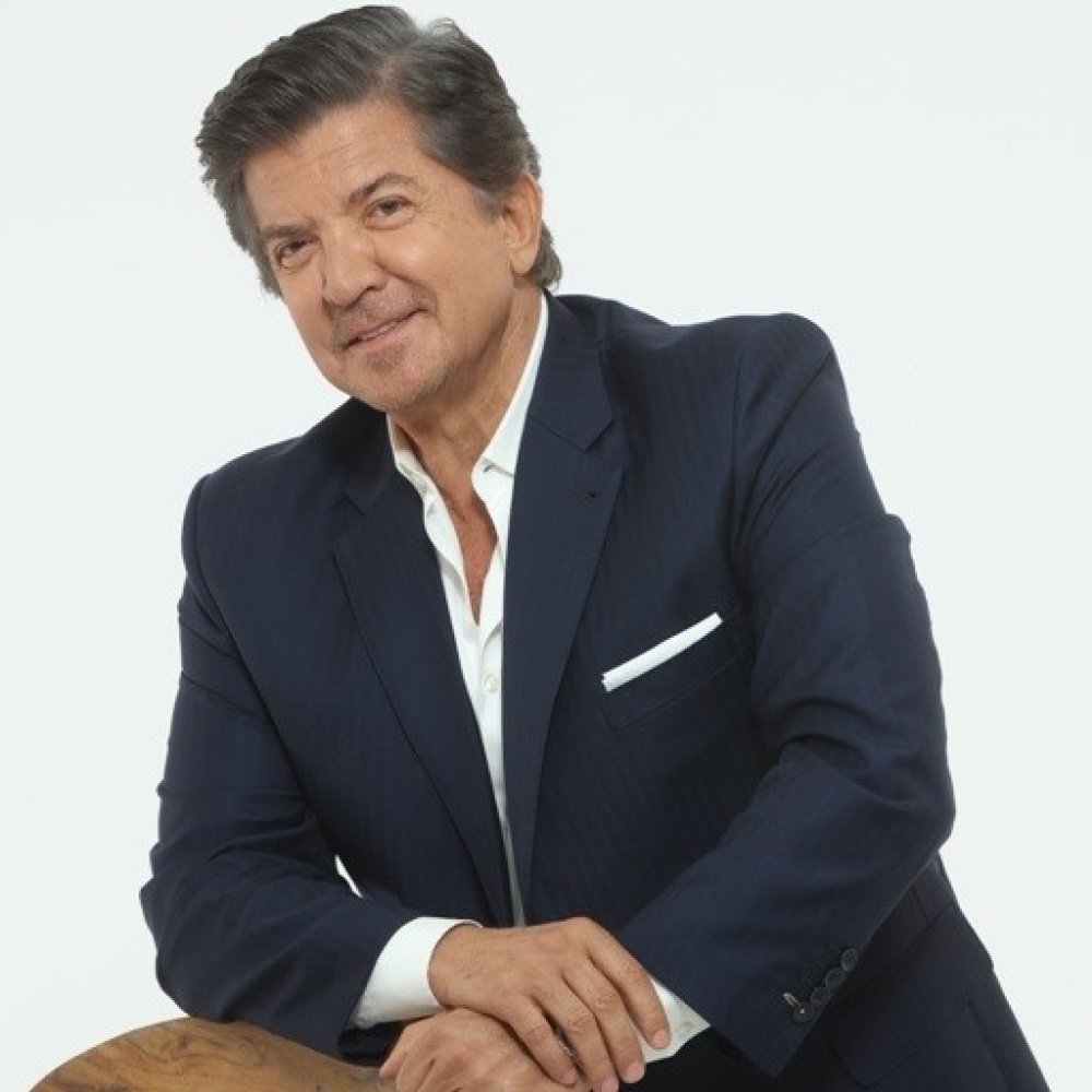 الفنان وليد توفيق