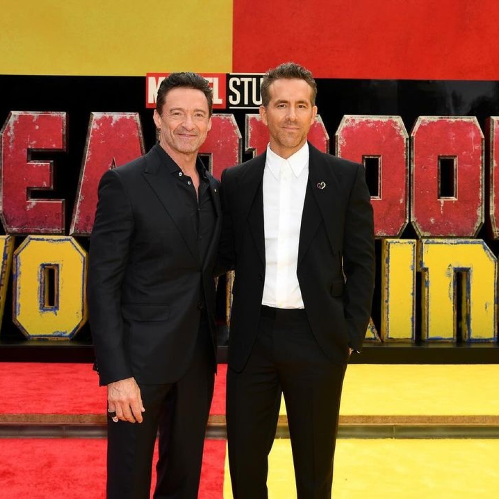 هيو جاكمان ورايان رينولدز