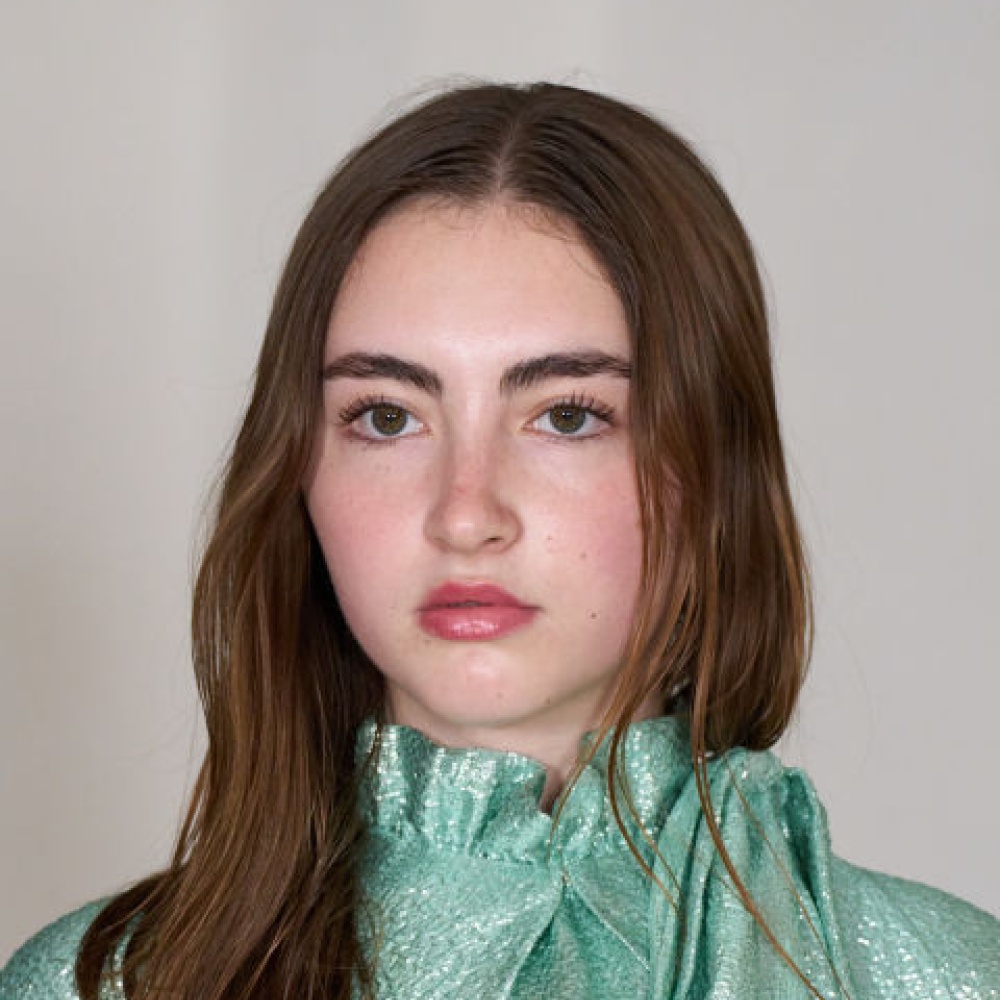 دور الرياضة في تقليل الإجهاد وتأثيره على الشيب المبكر