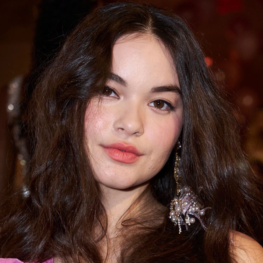  اكتشفي  فوائد البابونج للشعر مع الحناء