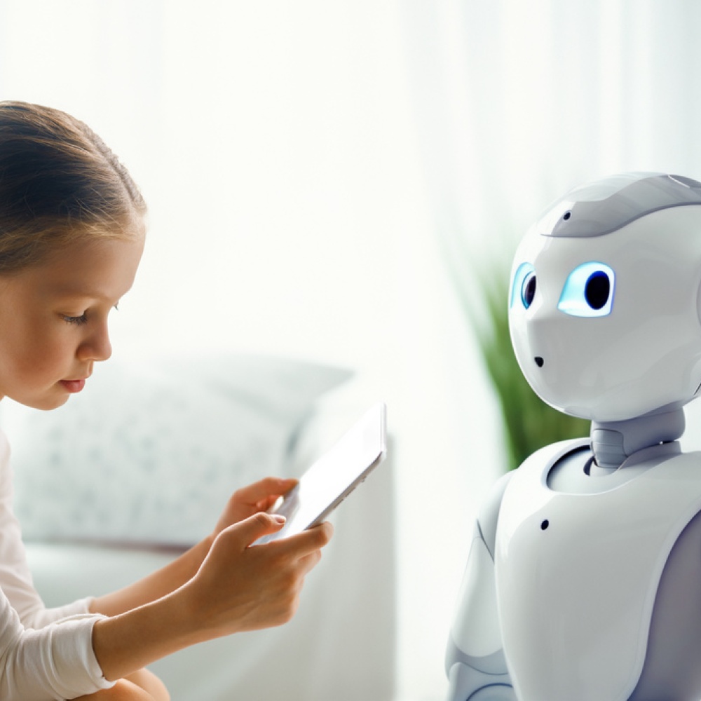 استخدامات الذكاء الاصطناعي للأمهات في تدريس الأطفال