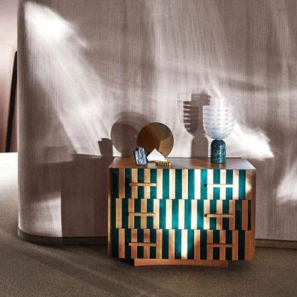 تسريحة ميراج Mirage dresser من دار فندي الإيطالية