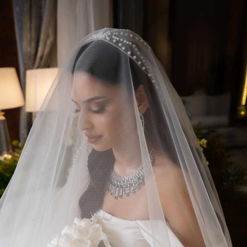 من تصوير العرايس بكاميرا المصوره فوزه العنزي