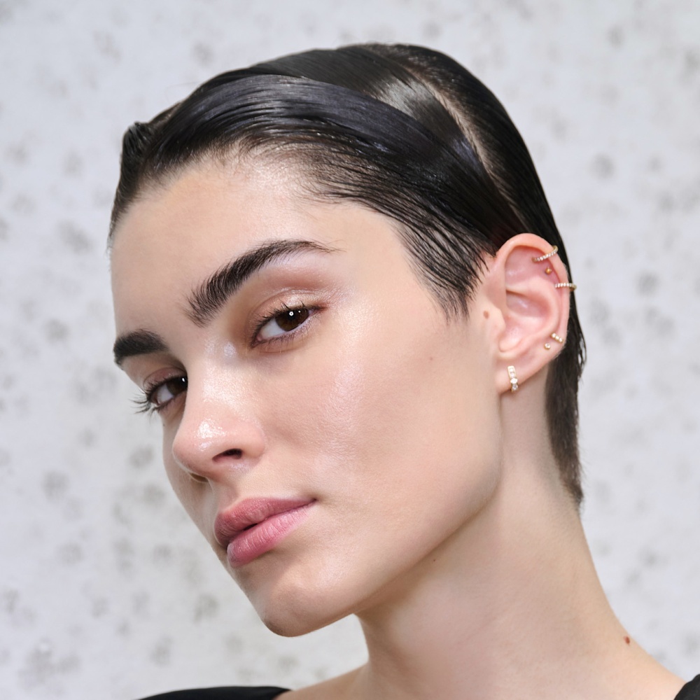 أفضل أنواع الكريمات الخاصة للعناية بالرقبة