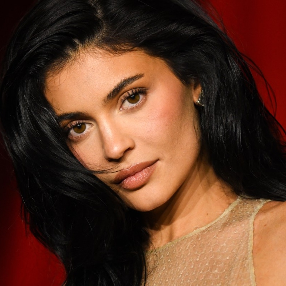 تأثير وسائل التواصل الاجتماعي على اتجاهات جراحة تجميل الوجه  - صورة من AFP