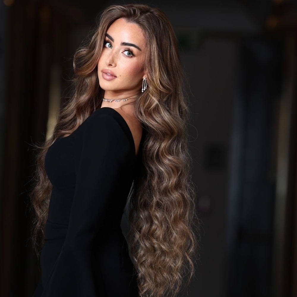 النجمة هنا الزاهد - صورة من انستغرام منار جميل