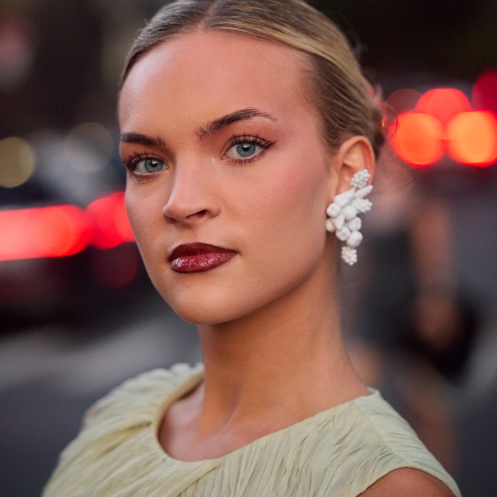 صيحات جمالية أساسية لإبراز ملامحك في خريف 2024 