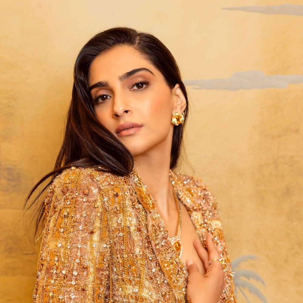 سونام كابور - صورة من انستغرام خبير التجميل namratasoni