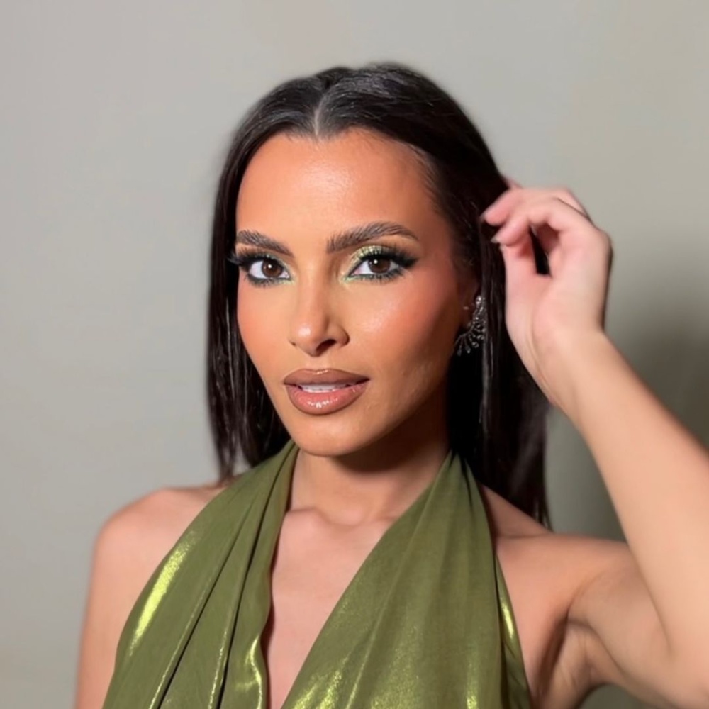 رسمات مكياج وتسريحات شعر للسهرات من اجدد اطلالات النجمات