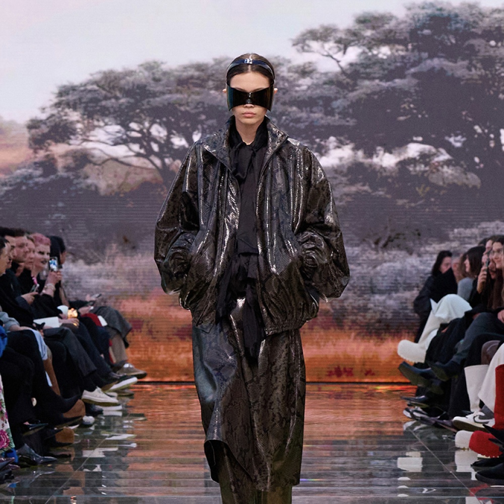أعدّي الخزانة الكبسولية بقطع أساسية... A Transitional Autumn Wardrobe