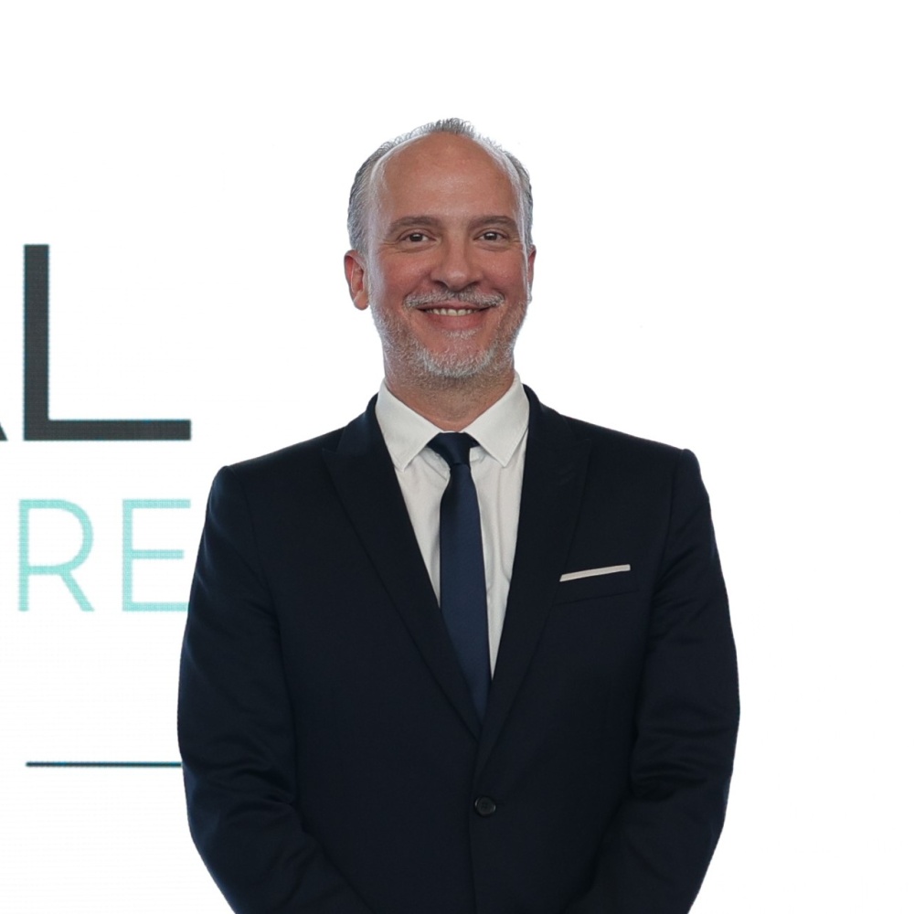 المدير الإداري لشركة "لوريال الشرق الأوسط" لوران دوفييه