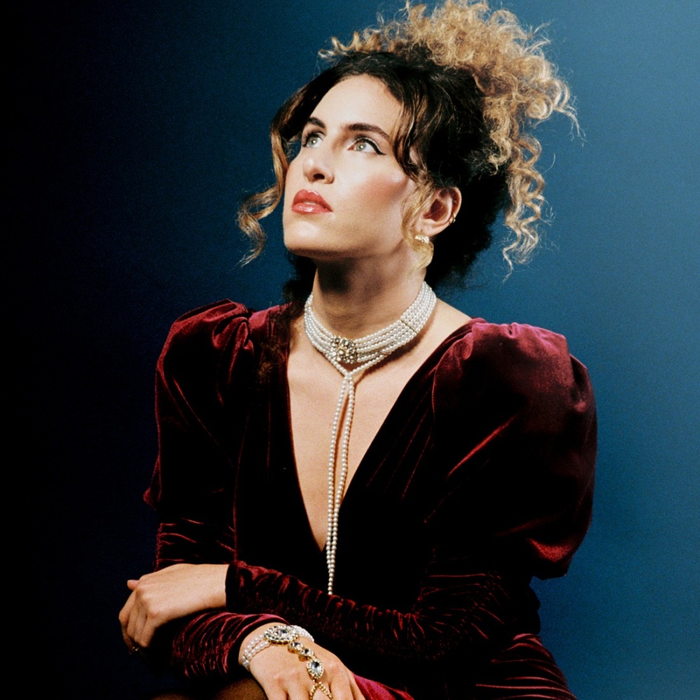 Tamtam تطلق أغنيتها "8-8"... اندماج رائع بين الحياة الواقعية مع لمسة من المرح والدراما والفكاهة