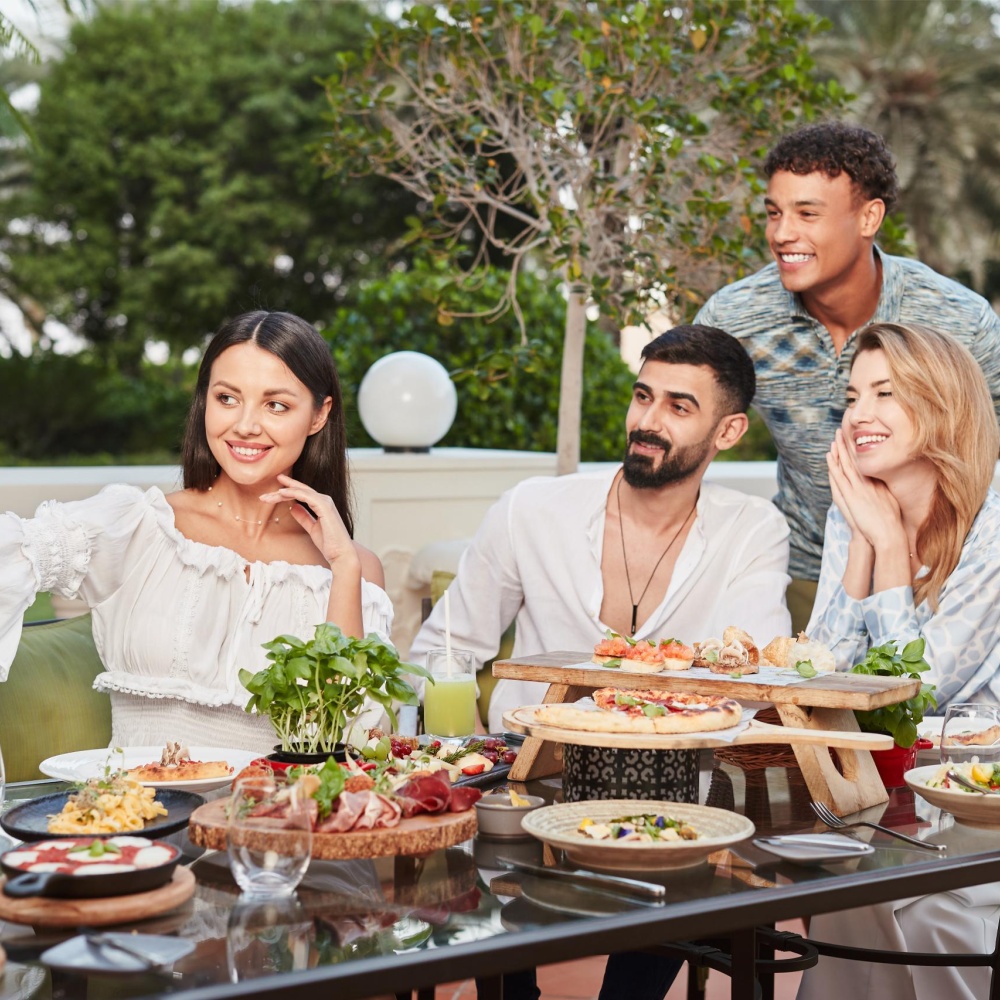 تحدي دبي للياقة وعروض برانش عطلة نهاية الأسبوع