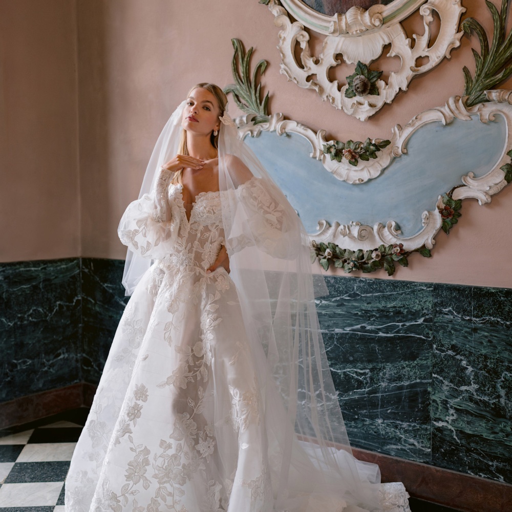 من عروض دار مونييك لولييه