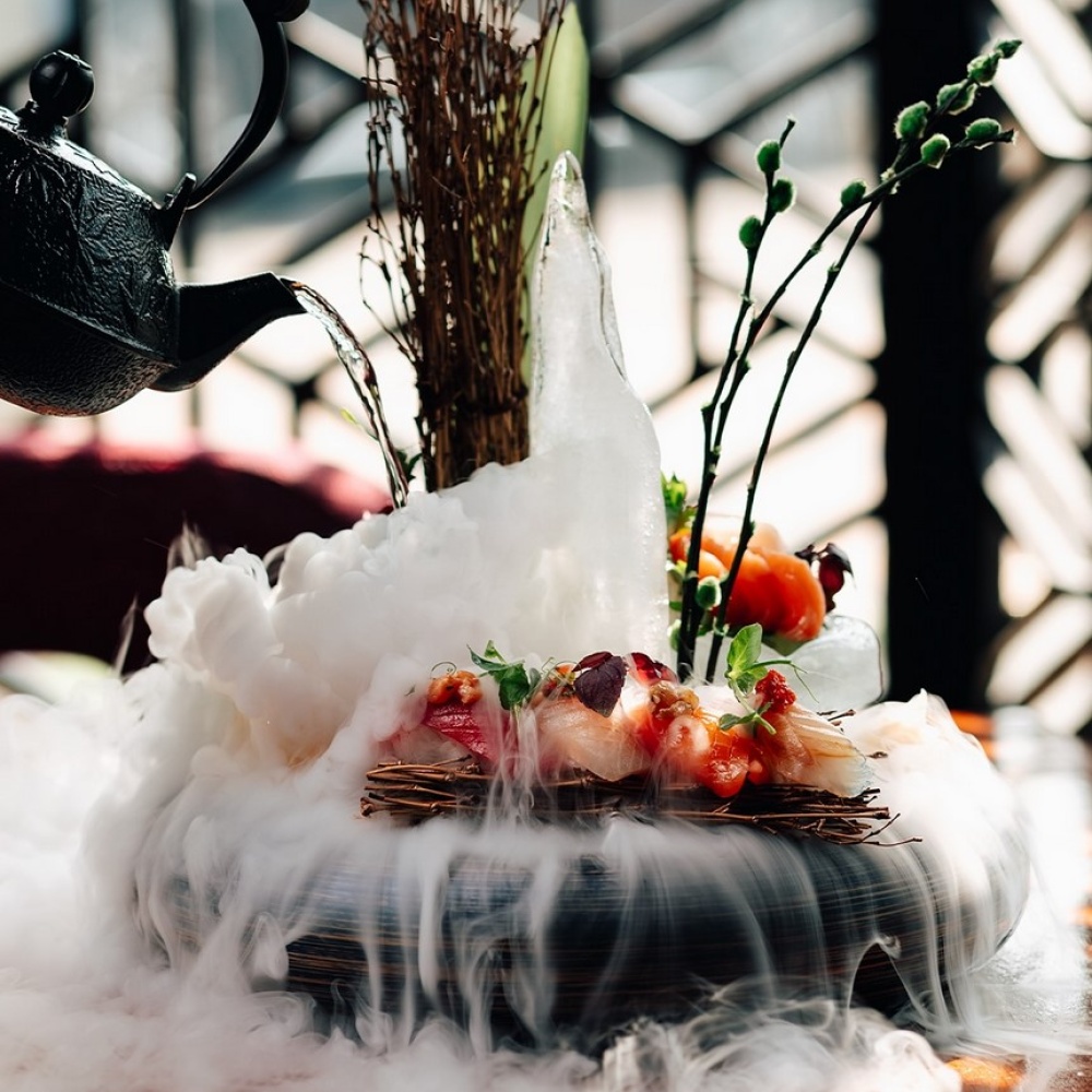 مشهد الطهي في جدة: مهرجانات الطعام الشتوية وأماكن تناول الطعام التي يجب زيارتها