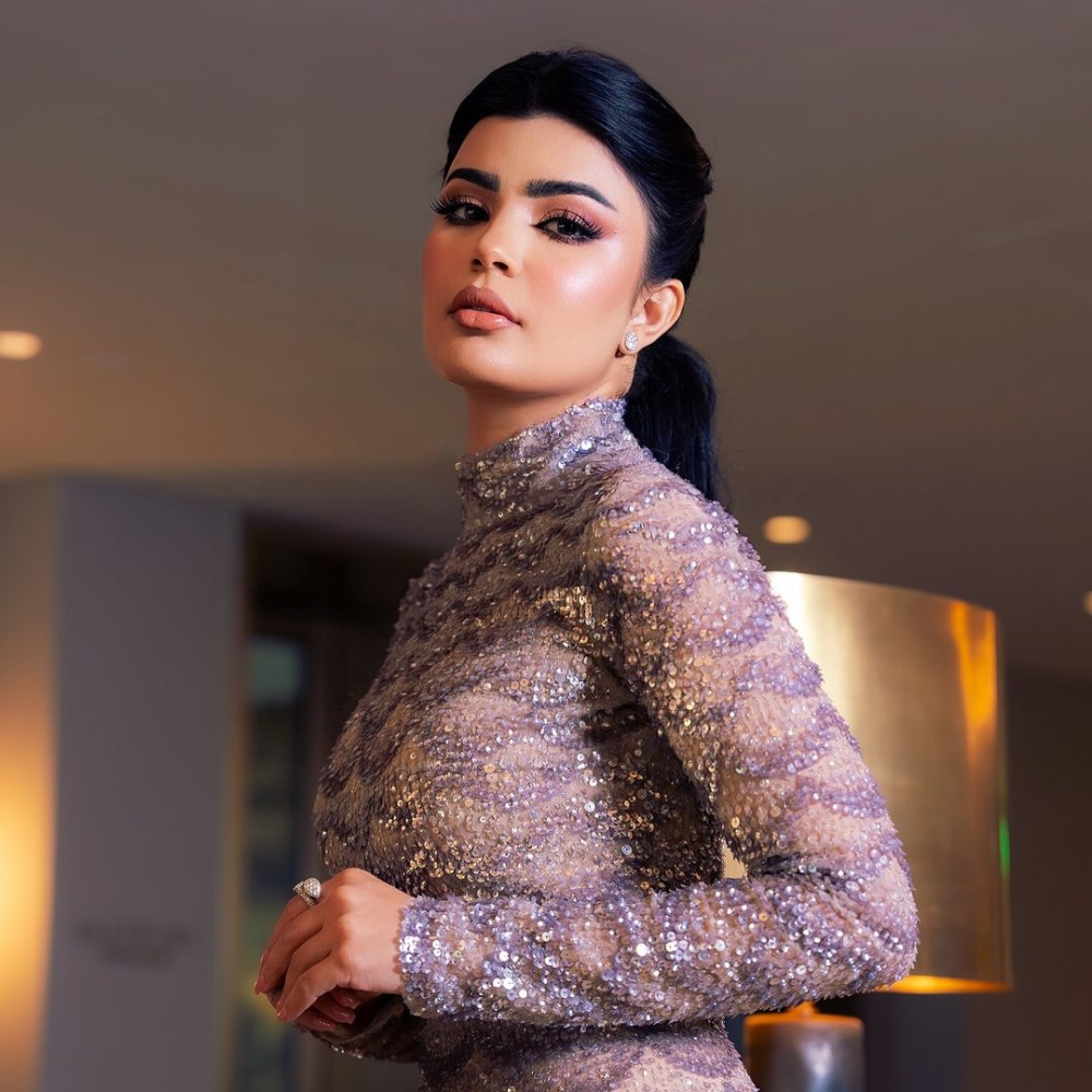 إطلالات ميلا الزهراني بالمكياج المشرق