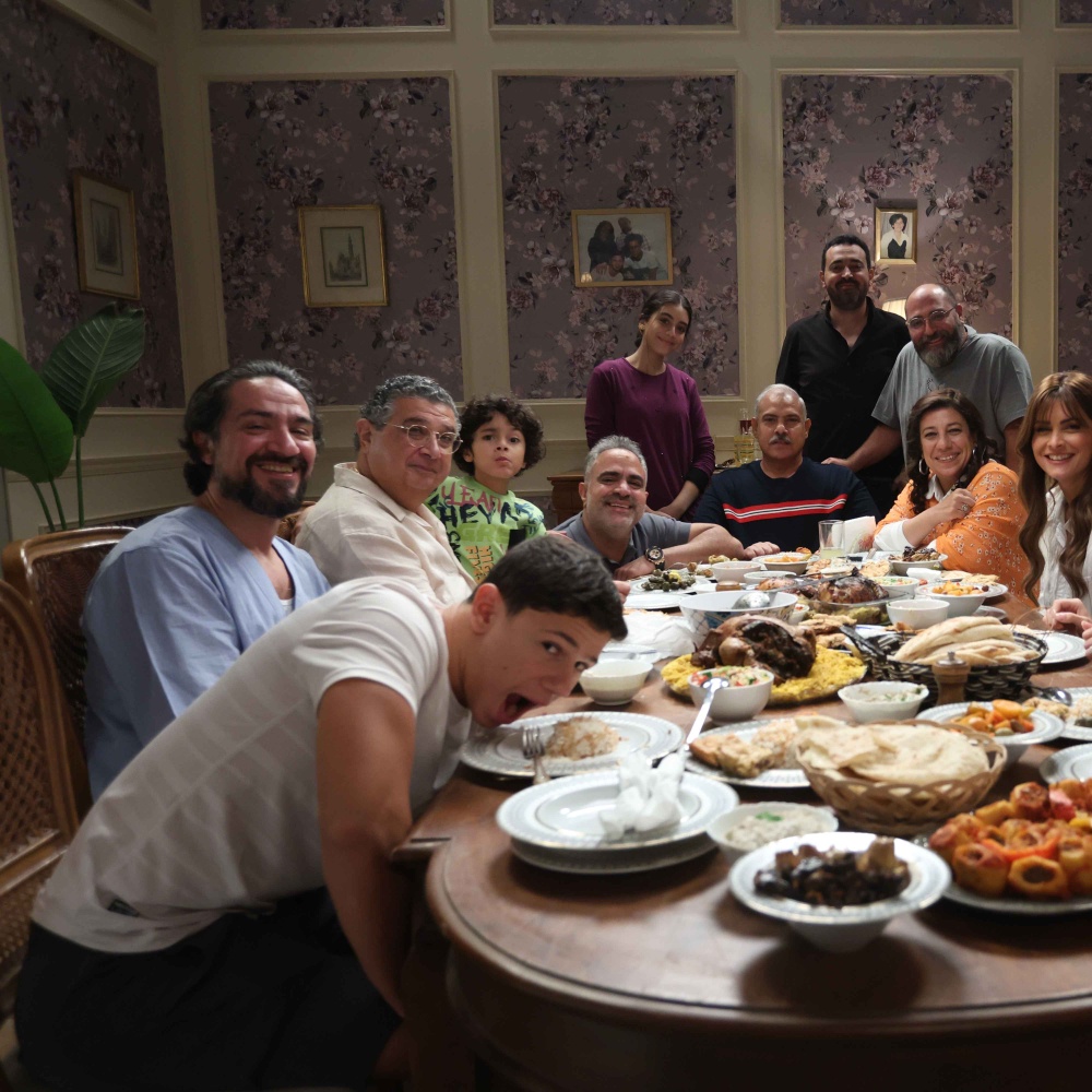 موضوع عائلي 