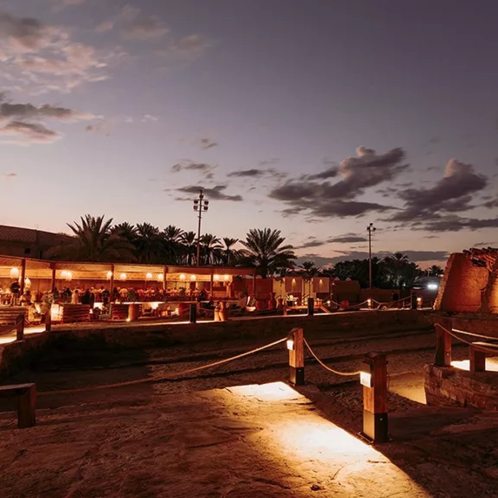 مطعم مرزام ضمن مطاعم ومقاهي سعودية ضمن مهرجان شتاء طنطورة في العلا