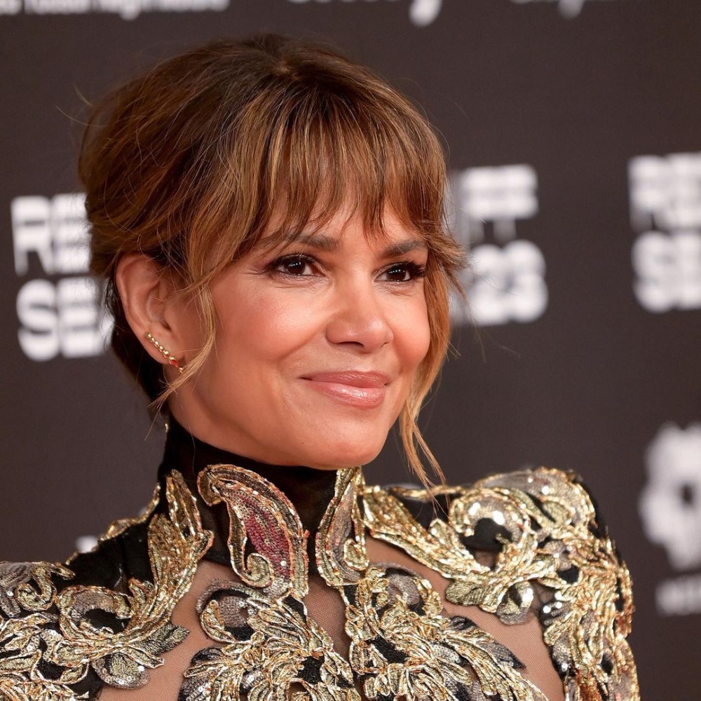 جولة على إطلالات الجمال للنجمات العالميات في الدورات السابقة لمهرجان البحر الأحمر السينمائي قبيل انطلاقه بساعات قليلة