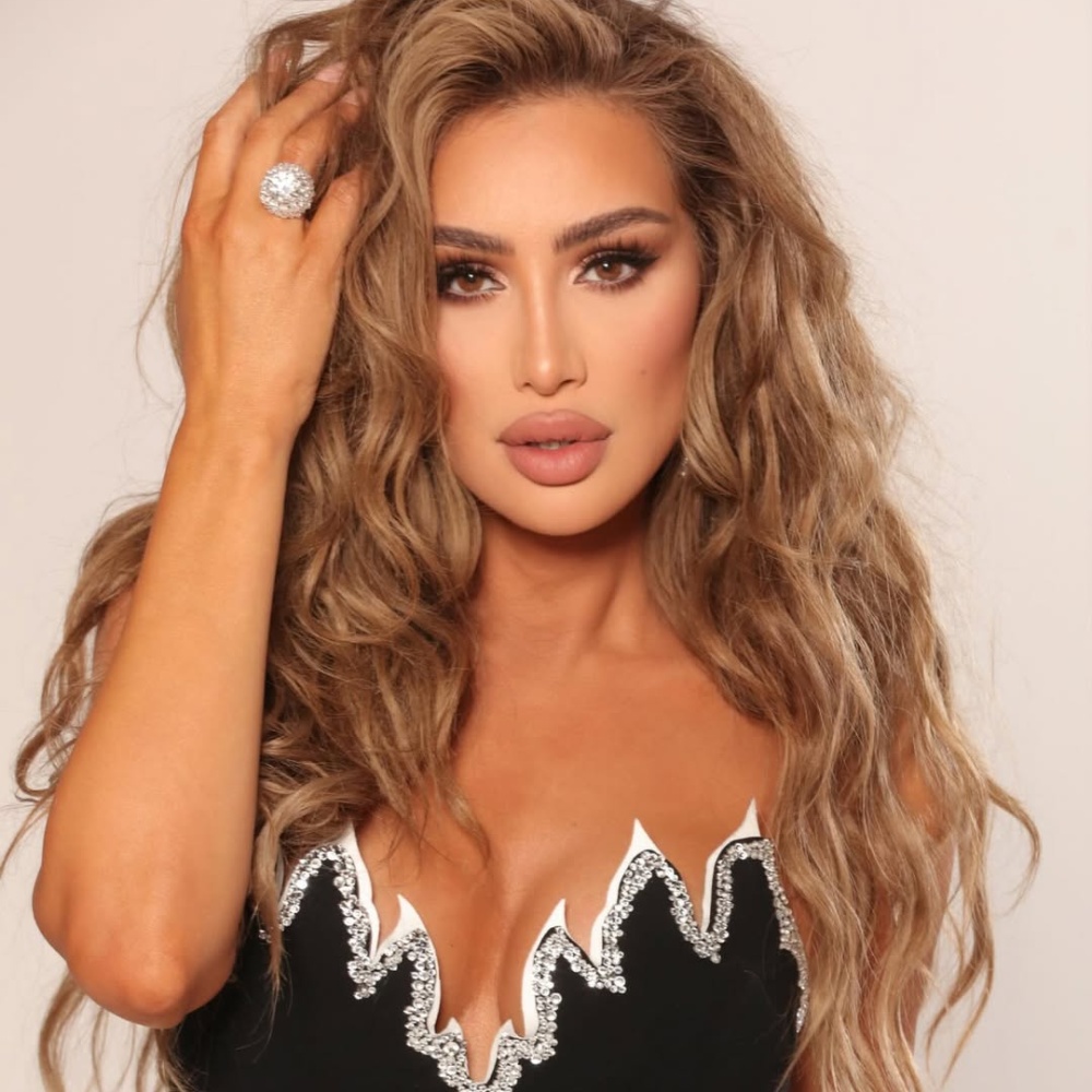 مايا دياب صورة من انستغرامها