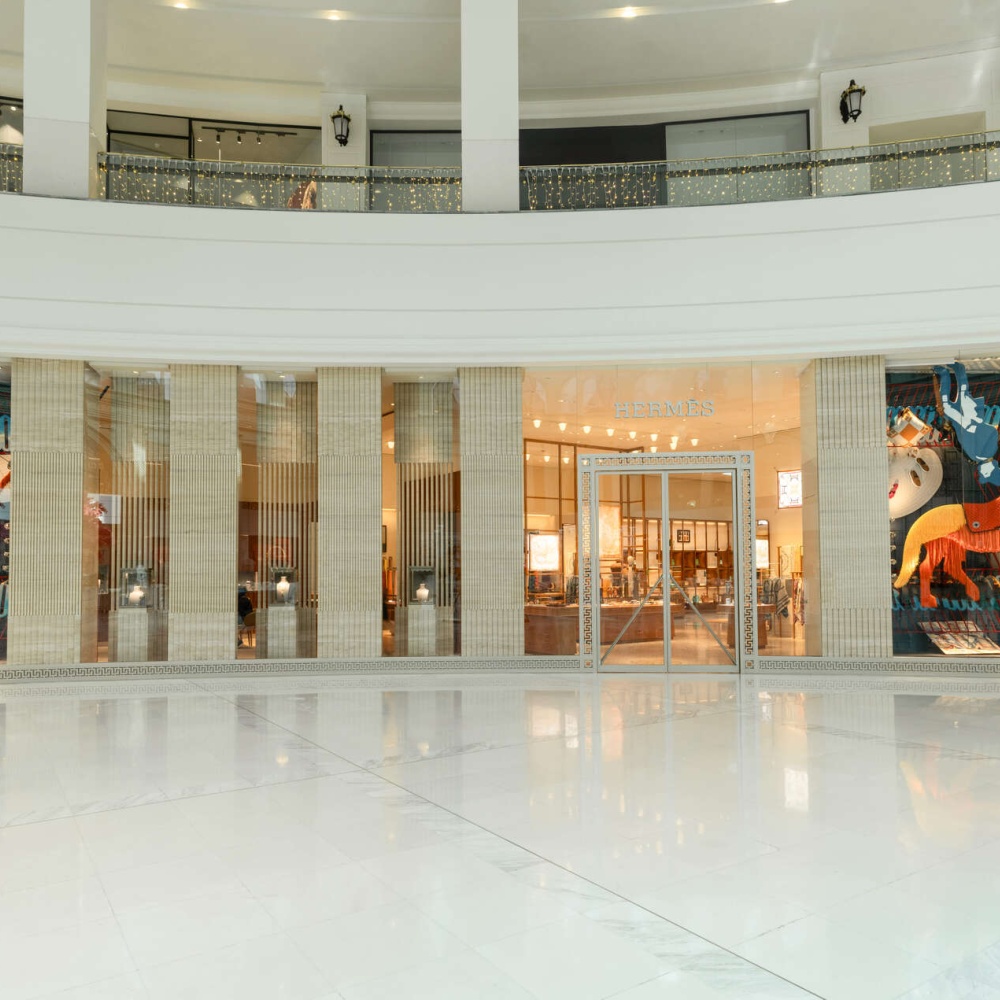 Faubourg Revêrie واجهة Hermes السحرية الجديدة