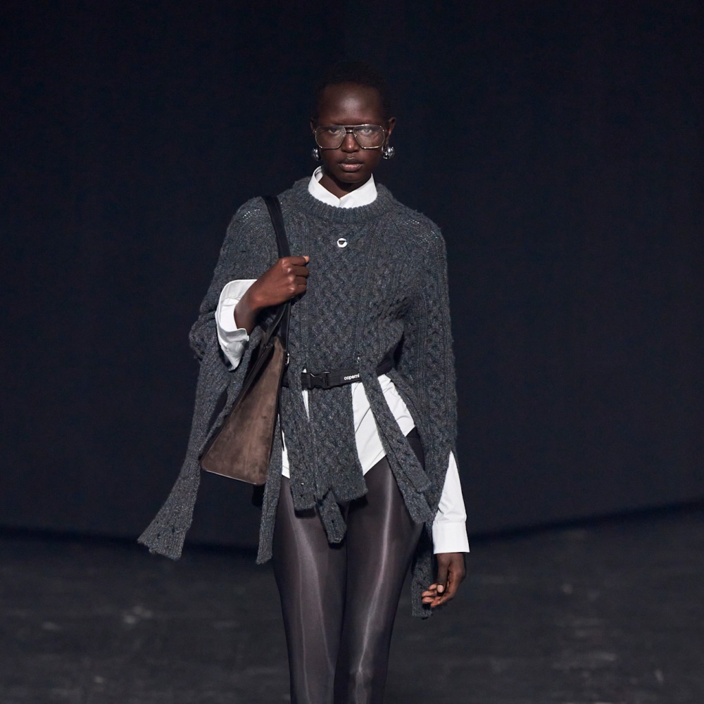 إطلالة من Coperni