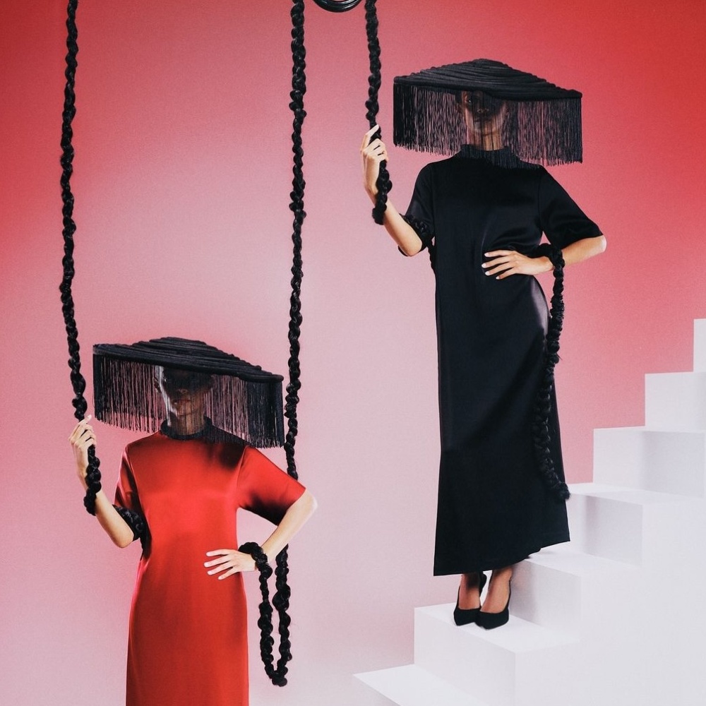 خاص لـ"هي": العلامة السعودية "نارما" تحول العقال إلى أيقونة عصرية في أولى مجموعاتها