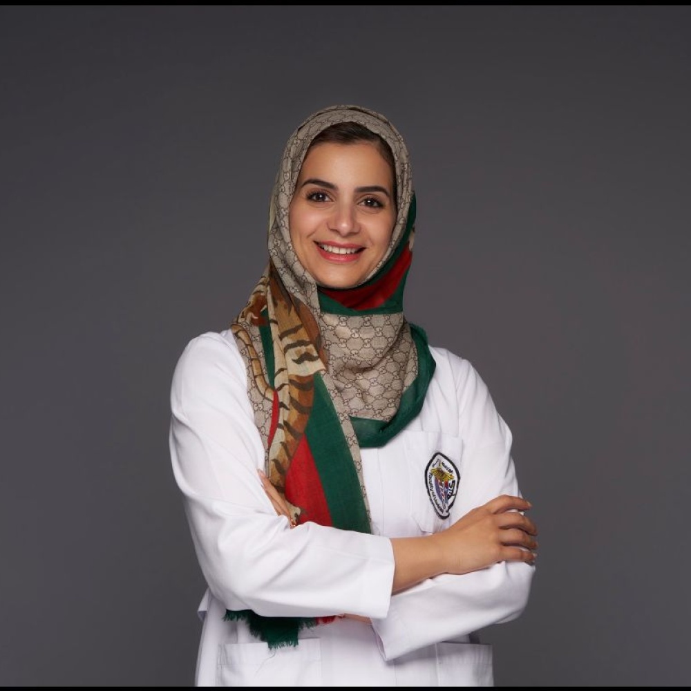 تعرفوا على البروفيسورة السعودية بدرة الغامدي