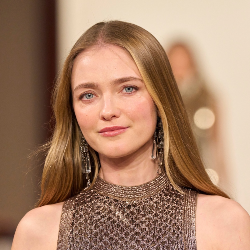 صبغات الشعر الذهبي مع الهايلايتر العسلي من دار Ralph Lauren