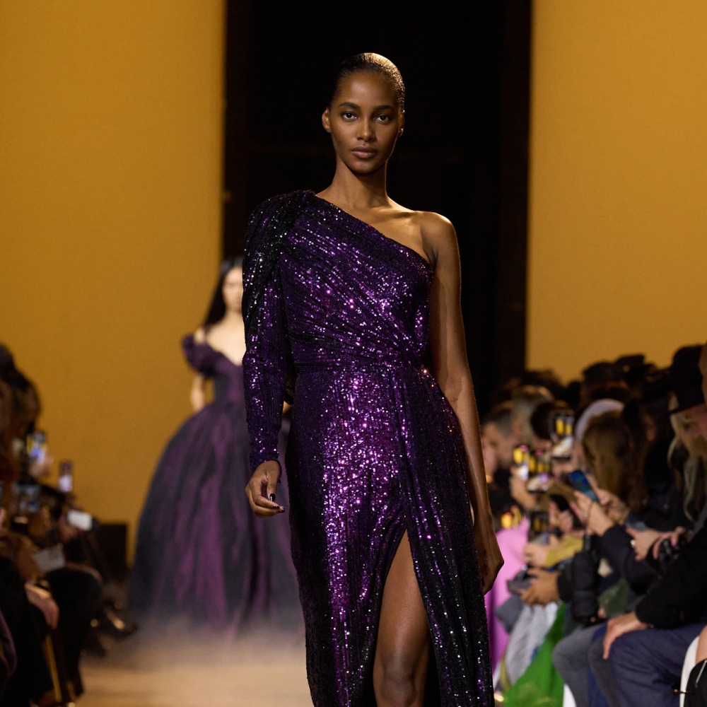إطلالة من Elie Saab