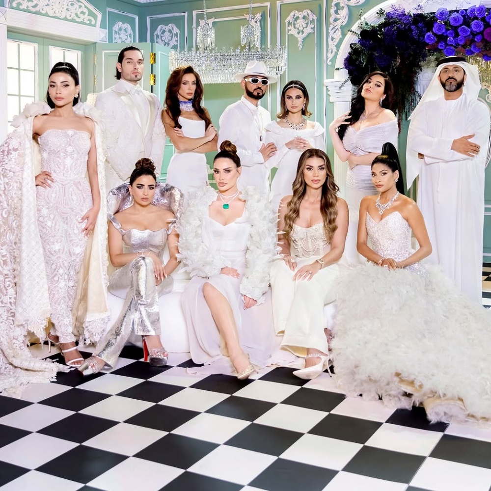 إطلالات نجمات Dubai bling 