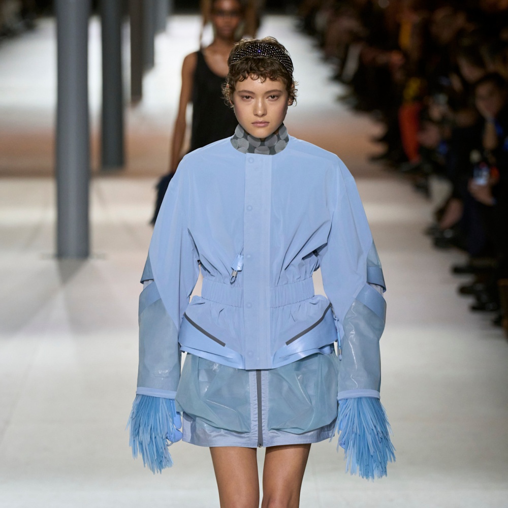 إطلالة من Louis Vuitton