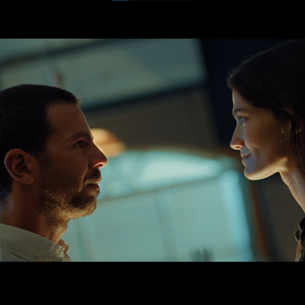 صدمة وغموض في 13 ثانية.. إطلاق الإعلان التشويقي لفيلم "لأول مرة"