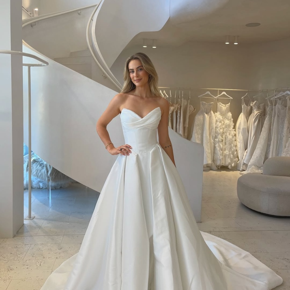 فستان زفاف مصنوع من الجاكار- @Pallas Couture Privée