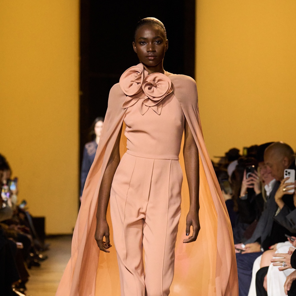 Elie Saab جمبسوت مميز من تصميم