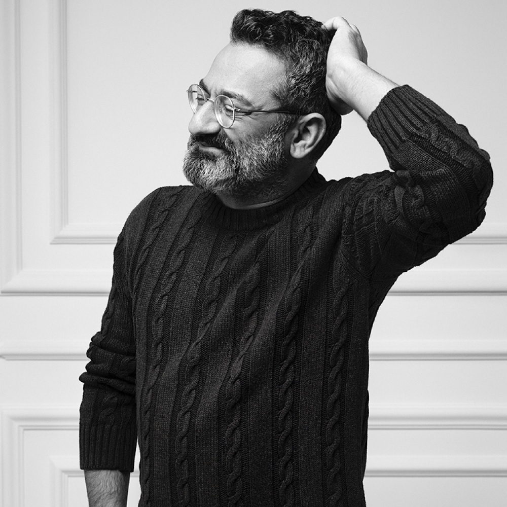 الممثل والكاتب والمخرج جورج خباز يكتب لـ"هي" قصيدة خاصة عن حبه لوطنه