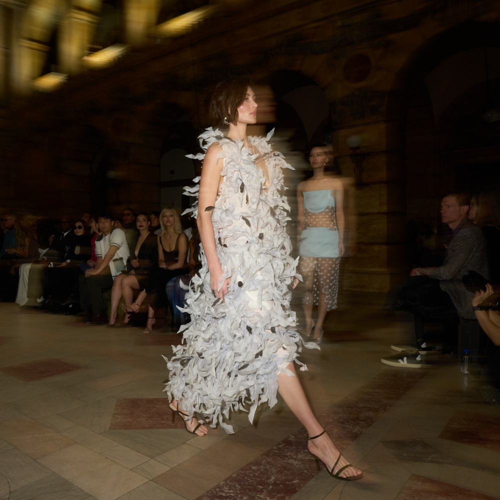 Prabal Gurung خريف و شتاء 2025 للملابس الجاهزة