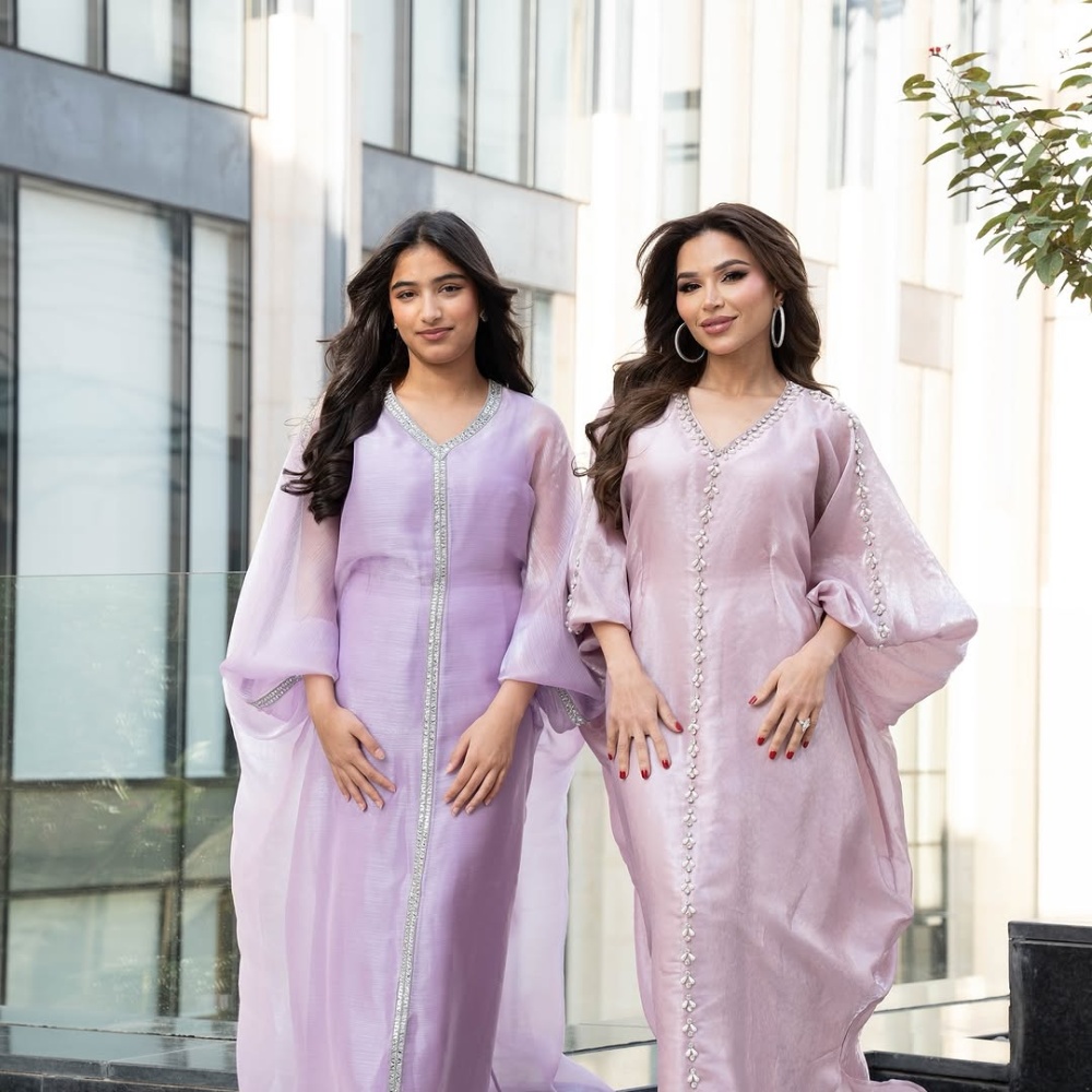 نهى نبيل وابنتها