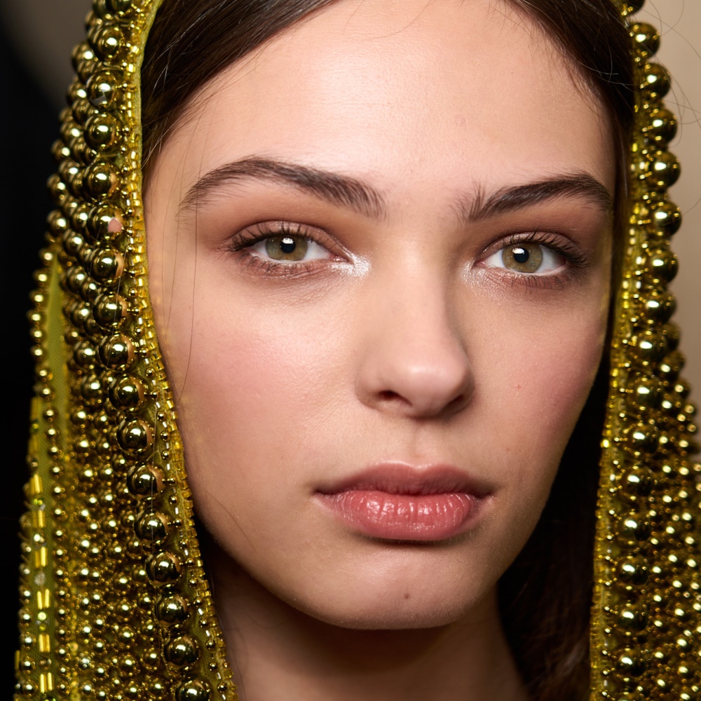 إتجاهات جمالية مشرقة مع اقتراب عيد الفطر 2025